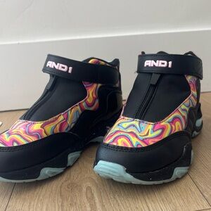 AND1 Kids' Black and Colorful Swirl Sneakers